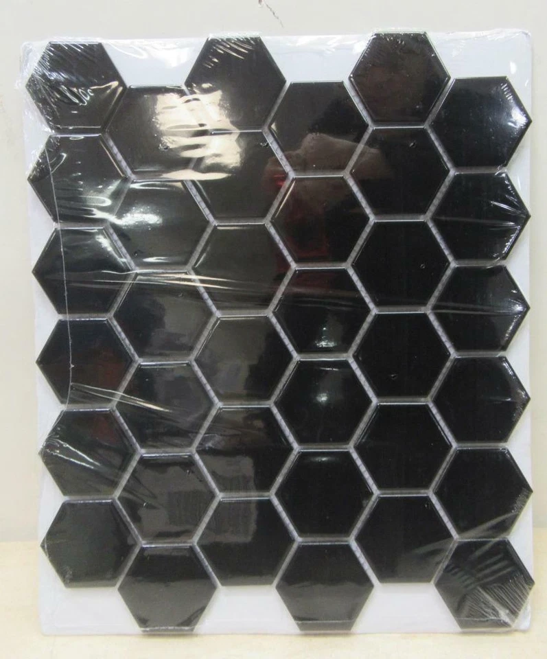 Estuche de azulejo de mosaico de porcelana brillante hexagonal negro 11,63 "x 12,75" 14,4 cuadrados ft. Foto 4 de 4