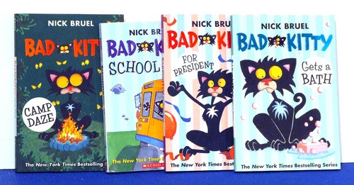 4 Nick Bruel Bad Kitty Softcover-Bücher - Ein Bad, Für Präsident, School Daze