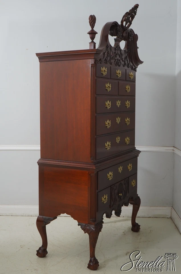 L69728: KINDEL Van Pelt Caoba Colección Winterthur Highboy Foto 2 de 4