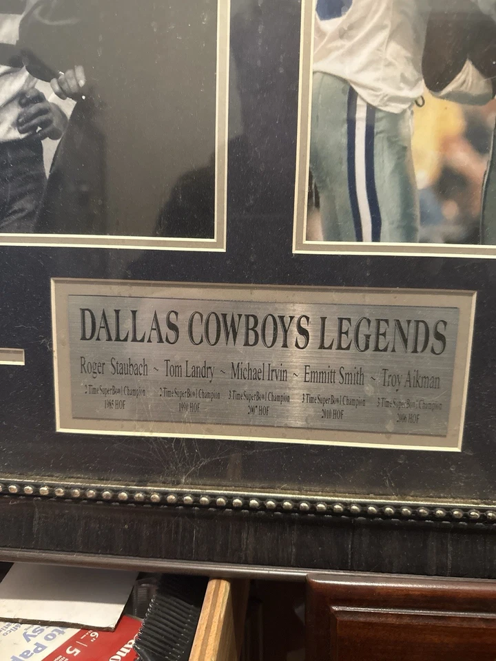Marco de exhibición conmemorativo de los Dallas Cowboys 5 veces campeones del Super Bowl Foto 2 de 2