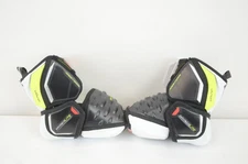 Bauer Vapor Hyperlite Ice Hockey Elbow Pads Junior Size Medium (1212-6601)