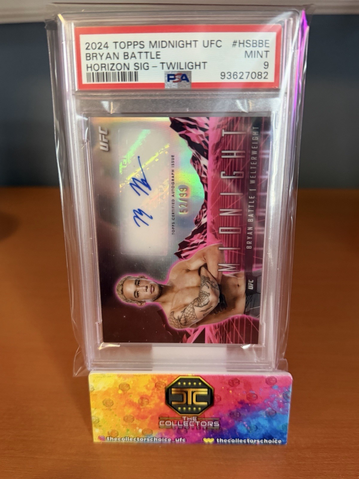 2024 Topps Midnight UFC-Horizon Signatures Bryan Battle #HS-BBE Twilight /99(AU)