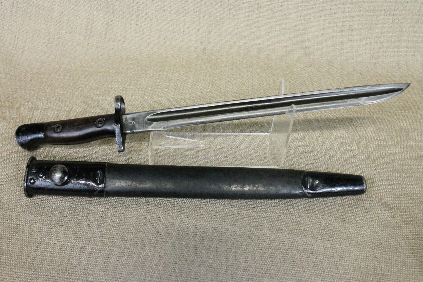 Australian Lithgow 1907 SMLE Enfield Bayonet