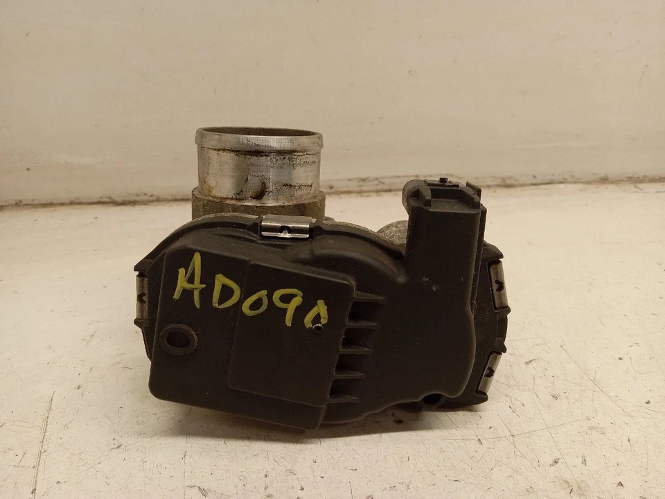 Conjunto de válvula de acelerador de cuerpo de acelerador 2 puertas 1,4 L para FIAT 500 1025364 12-17 Foto 2 de 4