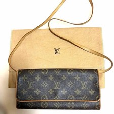 Louis Vuitton Monogram Pochette Twin GM Shoulder Bag