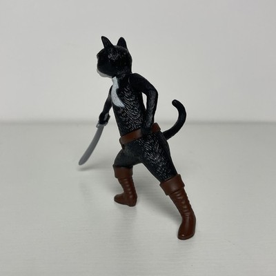 2011 McDonald's Happy Meal Puss in Boots #2 KITTY SOFTPAWS WITH