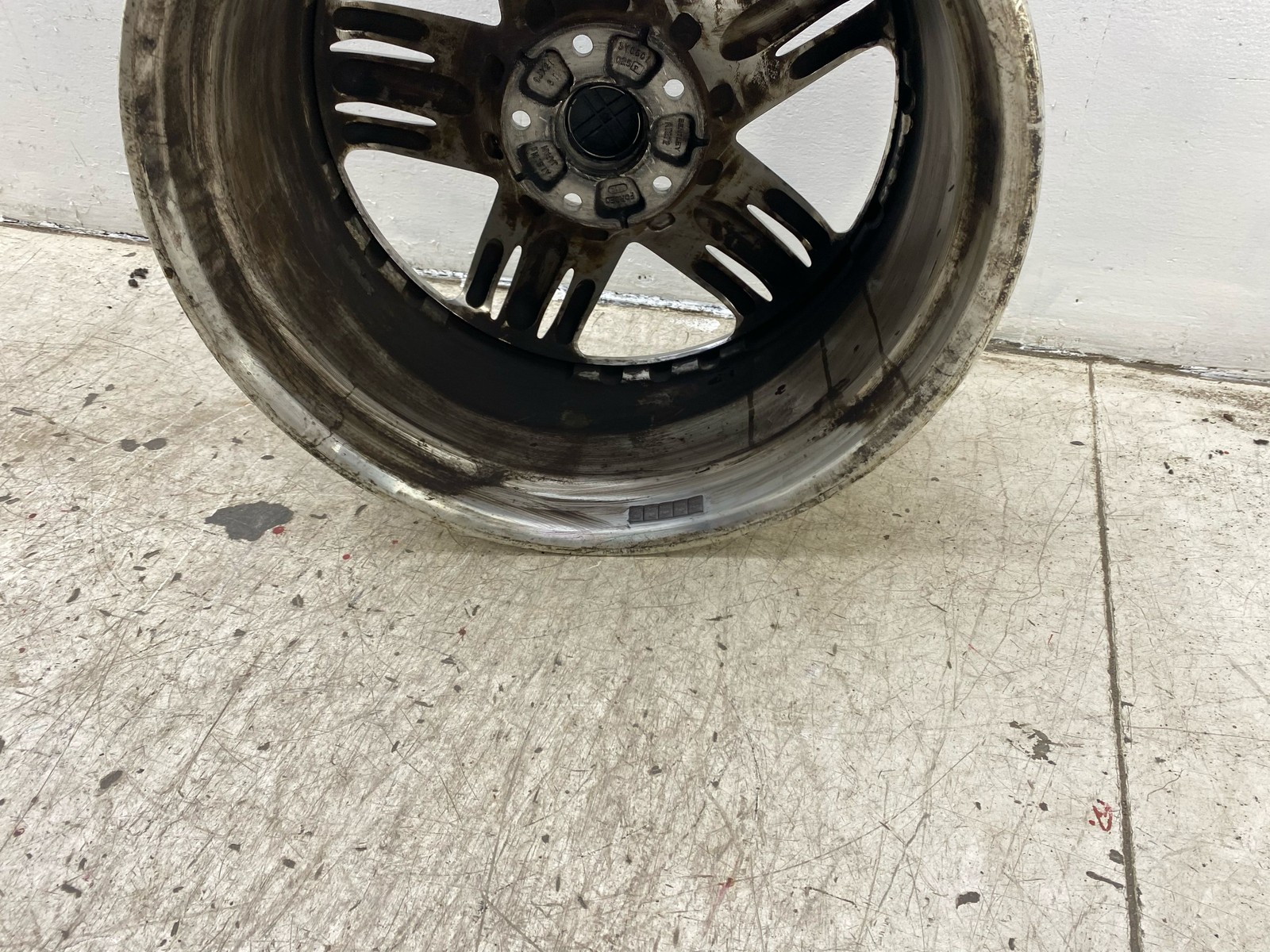 2010-2020 BENTLEY MULSANNE OEM 21X9 5 TRIPLE CHROME SPOKE ALUMINUM WHEEL RIM
