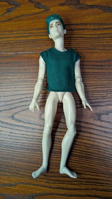 Disney Zombies Doll Zed 12'' Fashion 