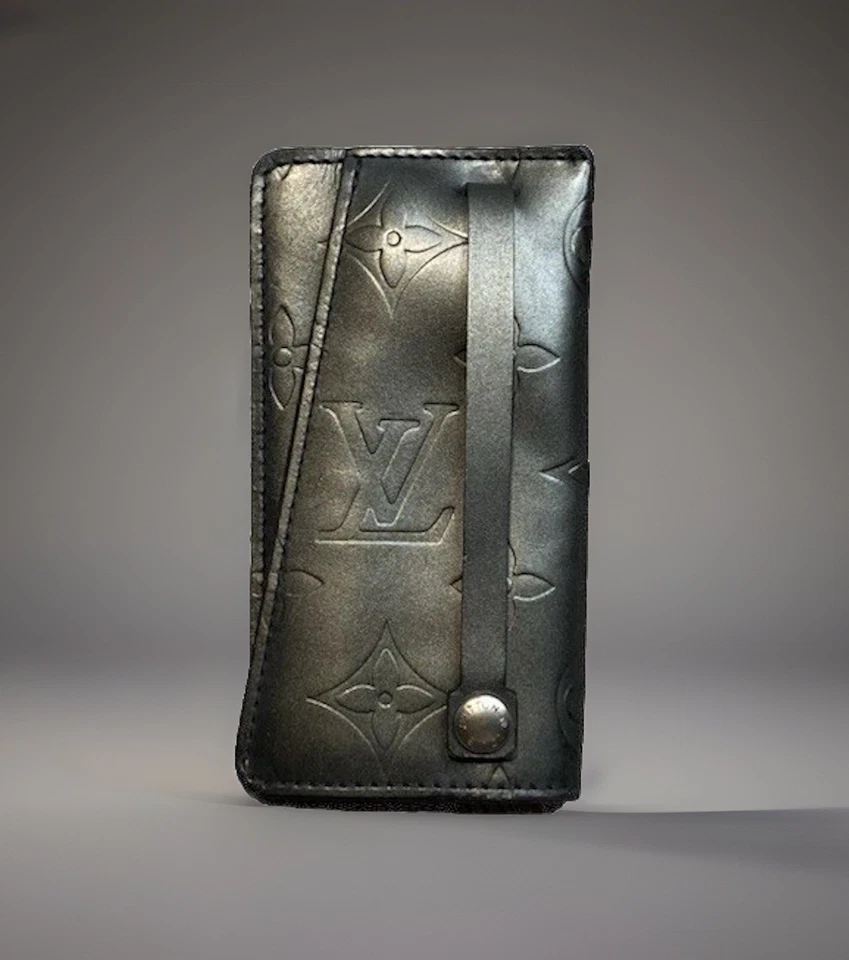 Vintage Louis Vuitton Clochette PM Gray Mat LV Embossed Monogram Key Case Ring - Image 3 of 4