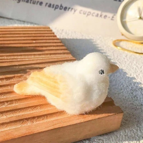 Cartoon Pearl Bird Squeeze Toys Silicone Parrot Fidget Toy Mini Ornaments - Picture 3 of 12
