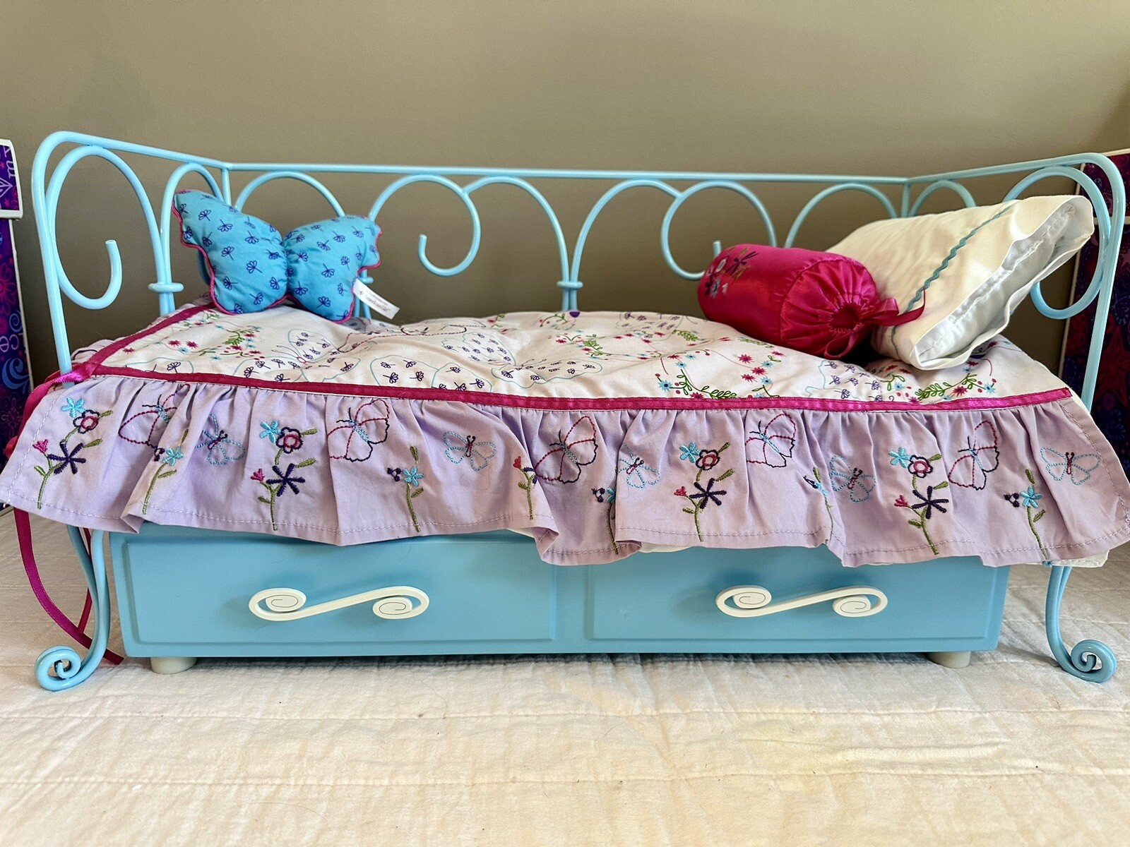 American Girl Doll Trundle Bed with ORIGINAL Accessories! eBay