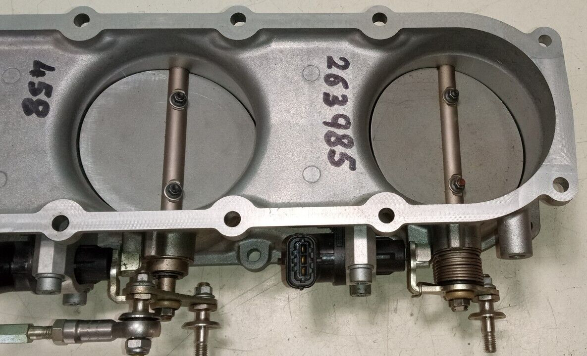 Ferrari 458 Challenge Engine Fuel Injection Compensator Throttle Body_263985_NEW