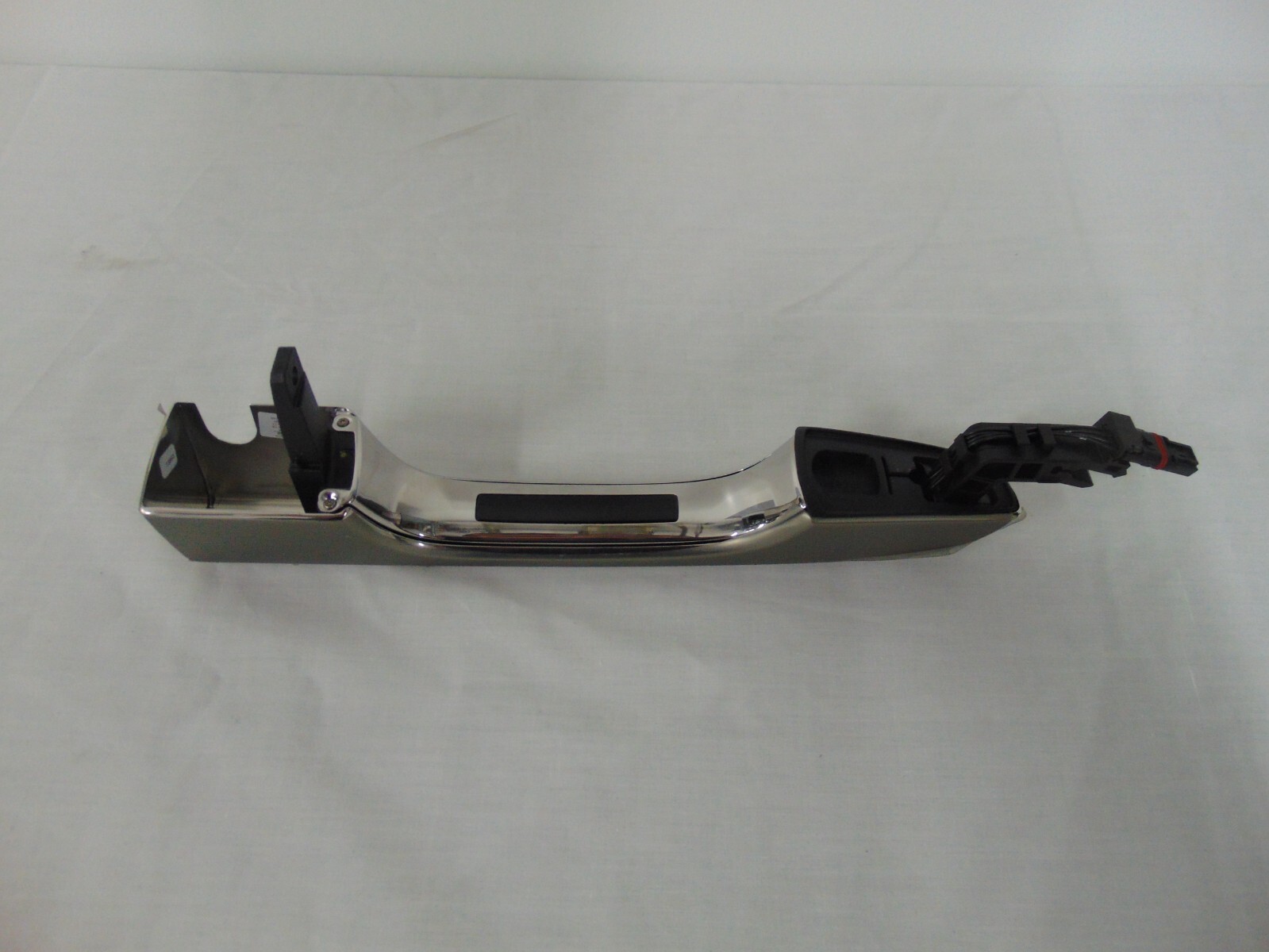 51-21-7-398-258 Rolls Royce Right Door Handle Gray