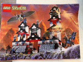 LEGO Ninja Sets 6088 Robber&rsquo;s Retreat & 6093 Flying Ninja&rsquo;s Fortress