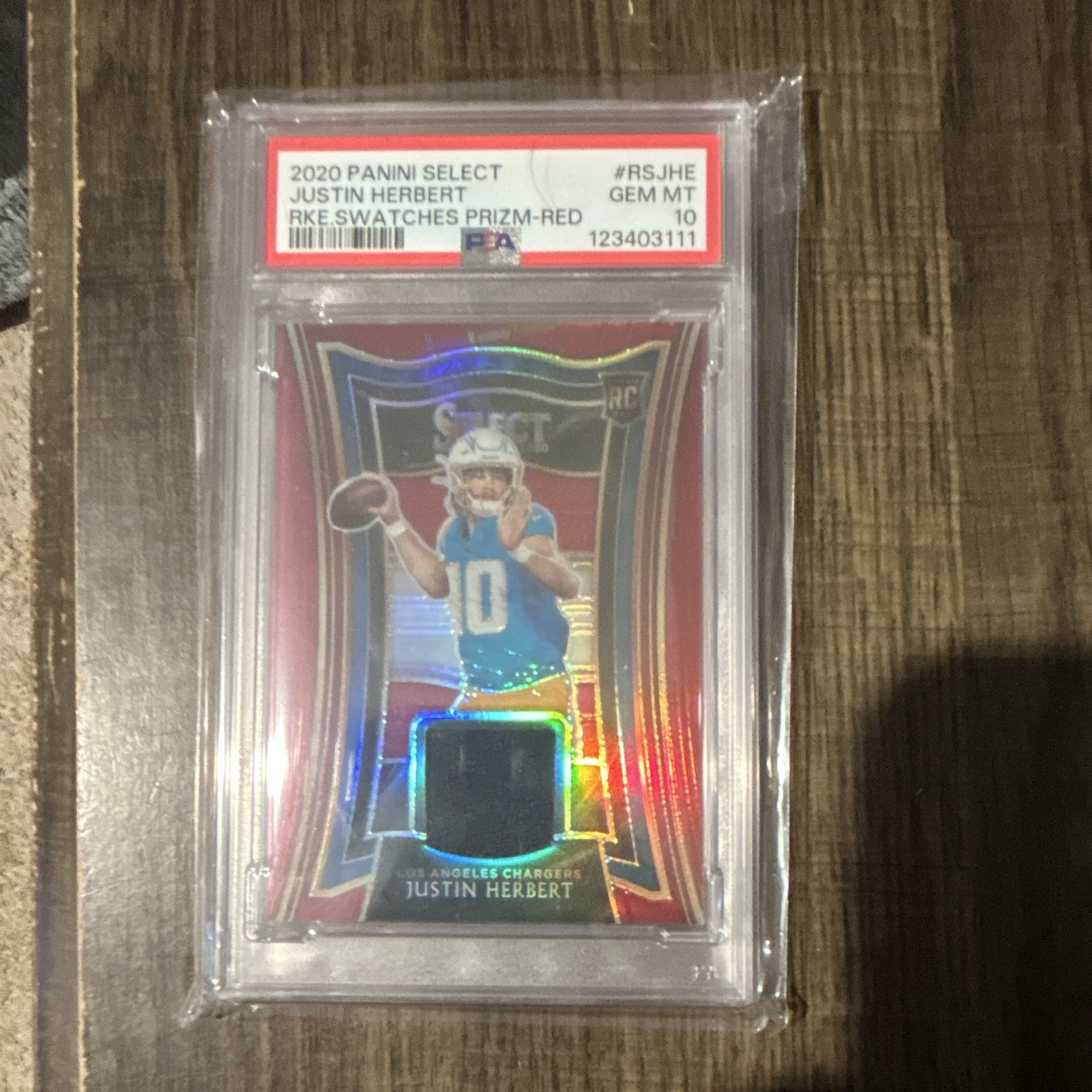 Justin Herbert Panini Select Rookie Swatches Prizm #RSJHE Red