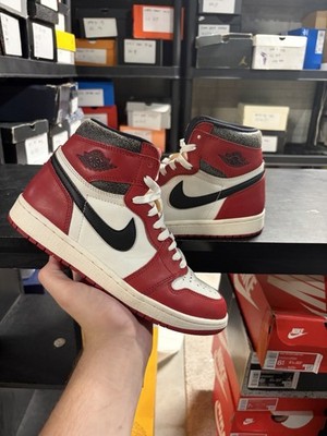 Size 8.5 - Jordan 1 Retro High OG Chicago Reimagined Lost & Found 2022
