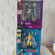 MAFEX Venom Wolverine figure