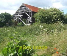 Photo 6x4 Old barn opposite Valley Farm Wickham Market  c2008