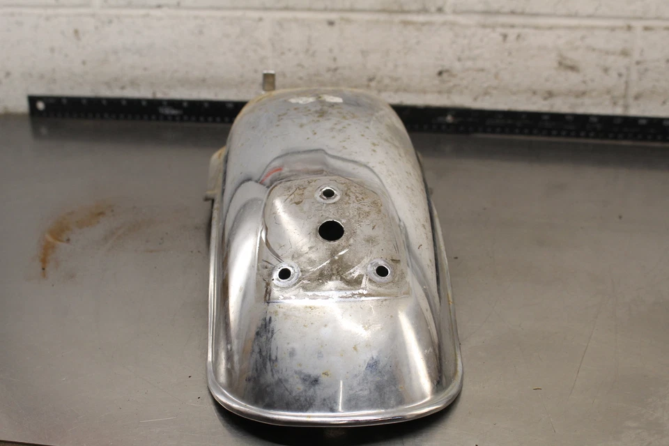 1979 年本田 Hawk I 400 CB400T 后轮挡泥板 MUD Guard C397 — 第 2/4 张图片