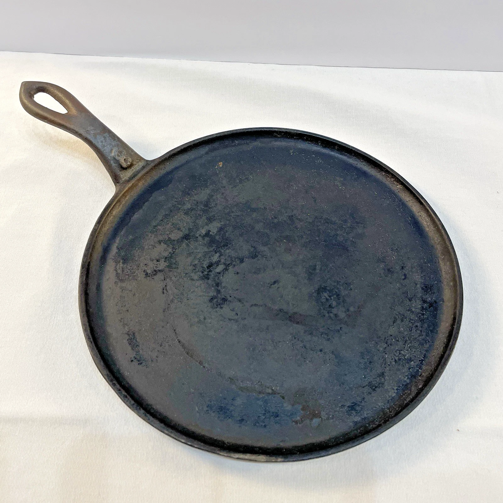 Cast Iron Griddle No. 8 Round Gate Mark Griddle Circa 1850's-1880's Wood Stove