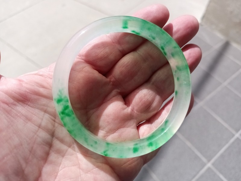 Beautiful Myanmar Floating Flower Bangle 62-63mm Jade Jadeite. No Certificate. 