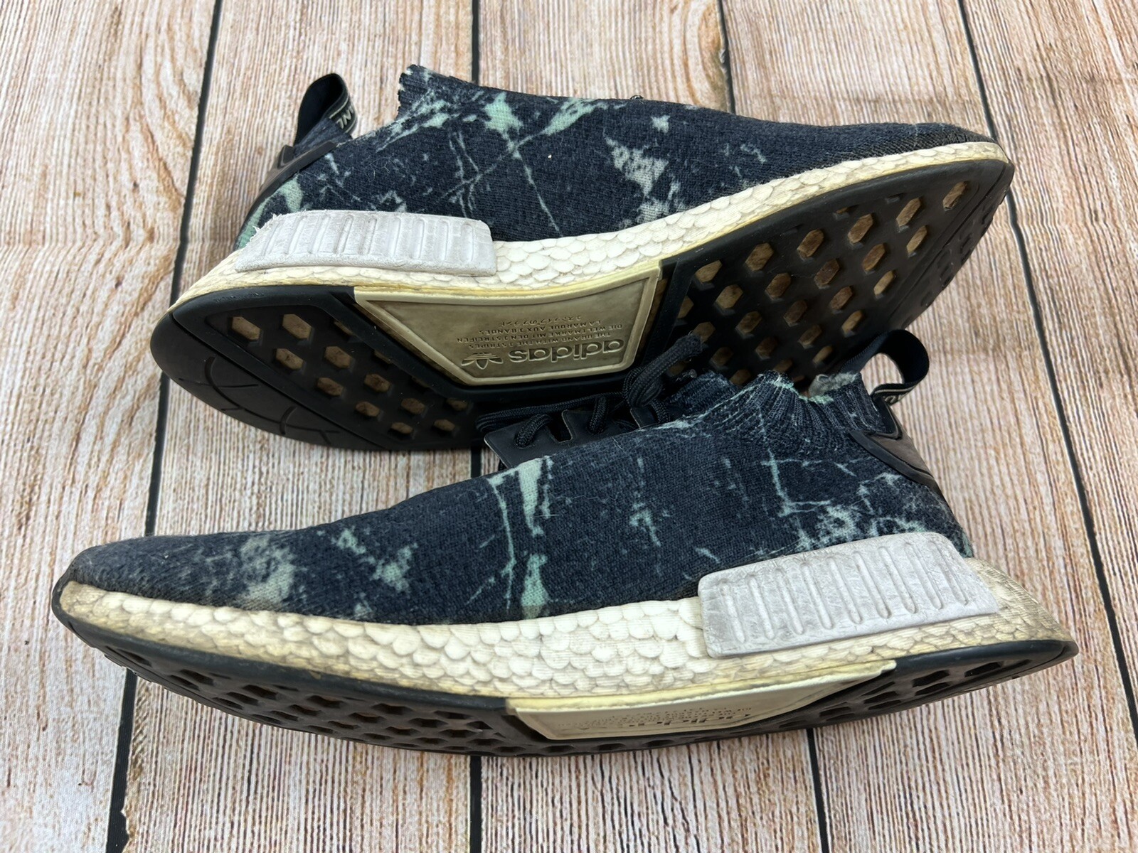 marble aero green nmd