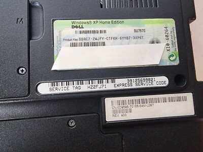 Dell Inspiron 700m Laptop Pentium M @1.0GHz 512mb RAM NO HD/OS
