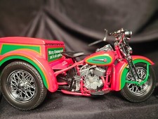 Franklin Mint 2004 Harley Davidson 1947 Christmas Trike 1:10 Scale Inv. #4733