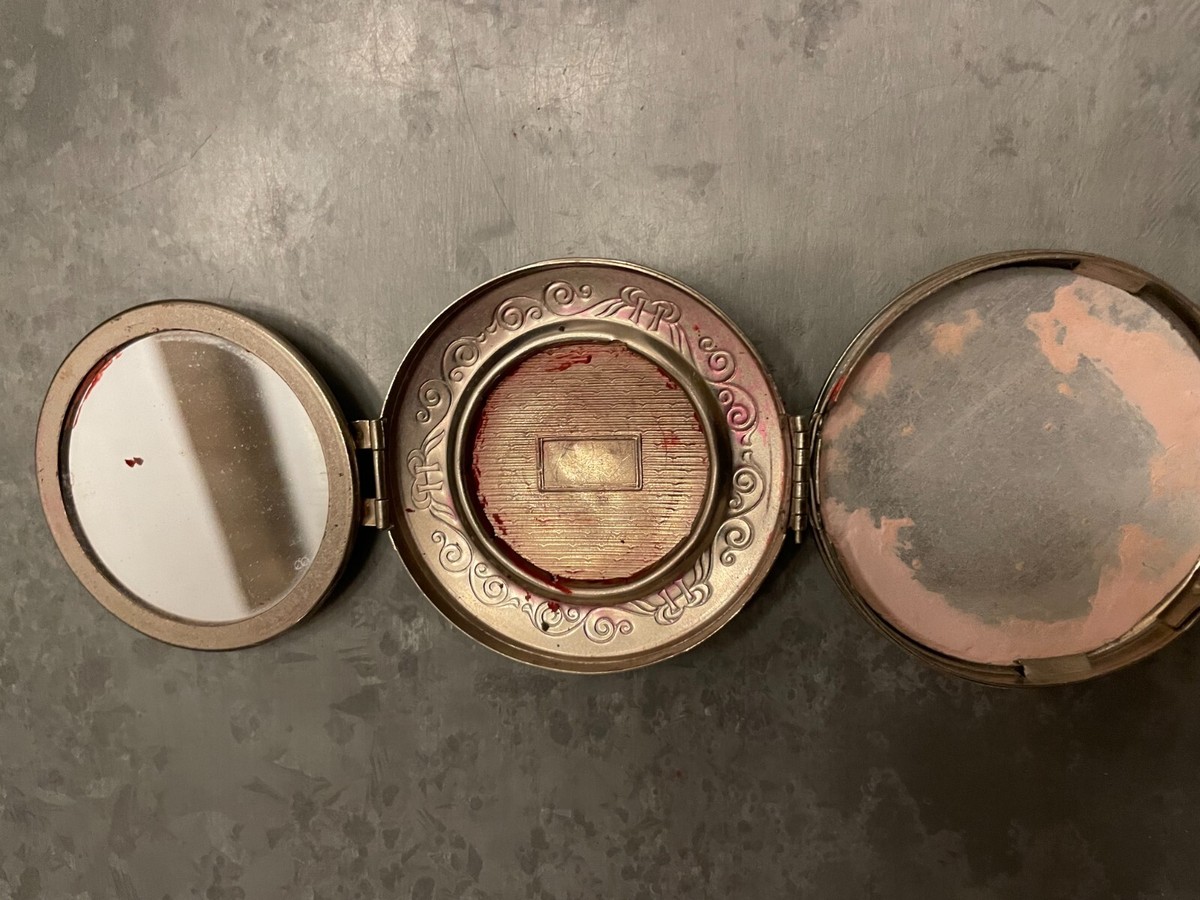 Vintage Richard Hudnut Powder Compact Patented 1924 | eBay