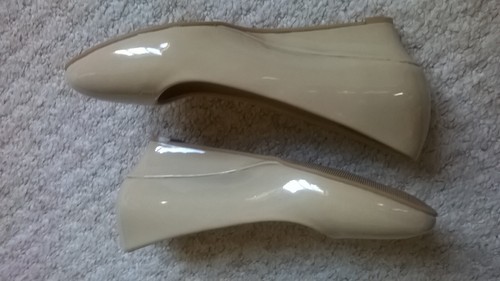 J D WILLIAMS BEIGE WEDGE HEEL EEE WIDTH FREE POST - Picture 5 of 9