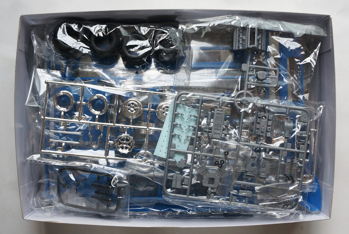 「ももみちさま専用」 EBBRO 1/20 Team Rotus Type91 ももみちさま専用」 EBBRO 1/20 Team Rotus Type91 EBBRO Team