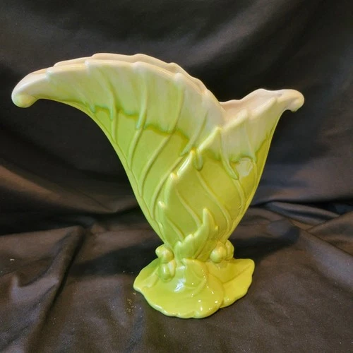 Vintage Mid Century Royal Haeger Pottery Green Leaf Planter Vase R301 USA