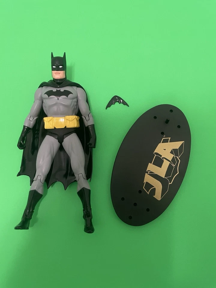 DC DIRECT JUSTICE LEAGUE OF AMERICA БЭТМЕН СОВЕРШЕННО НОВЫЙ СВОБОДНЫЙ 2005. - Изображение 2 из 4