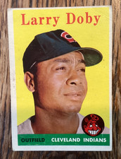 1958 Topps - Larry Doby #424 Cleveland Indians Hall of Famer