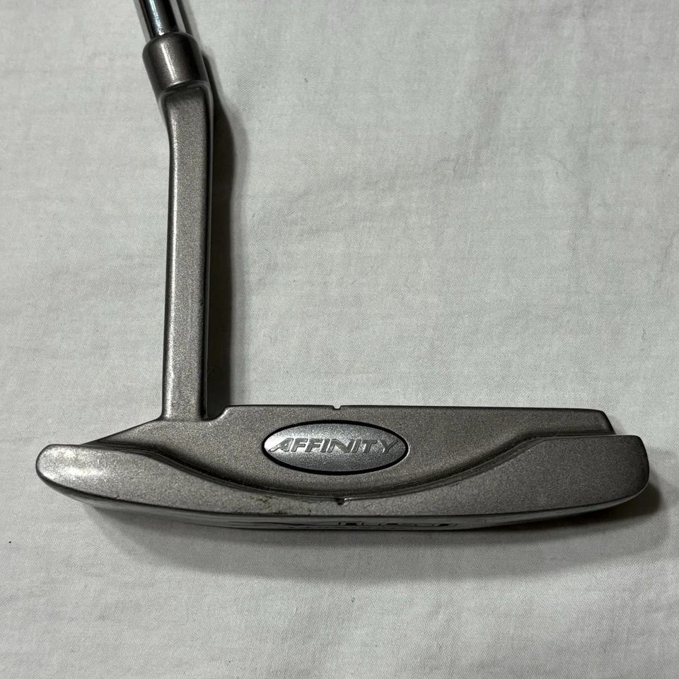Affinity GTX Ceramic Face RH Blade Putter Pro Velvet - Image 2 of 4