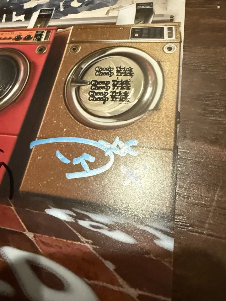 Cheap Trick - All Washed Up - Lp, Album Fully Signed Graphite Marble  Vinyl - Image 4 of 4