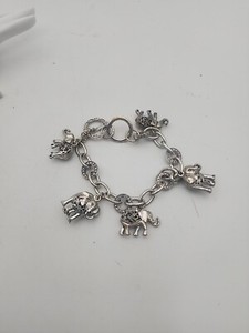 Fun silver tone animal dangle charm ELEPHANT 9" bracelet