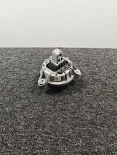 GENUINE BMW 5 SERIES F07 F10 F11 2.0d N47 ENGINE MOUNT RIGHT DRIVER SIDE 6785602