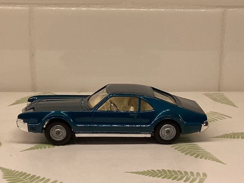 Original Vintage Corgi #264 Metallic Blue Oldsmobile Toronado. VVNM Cond. 1966