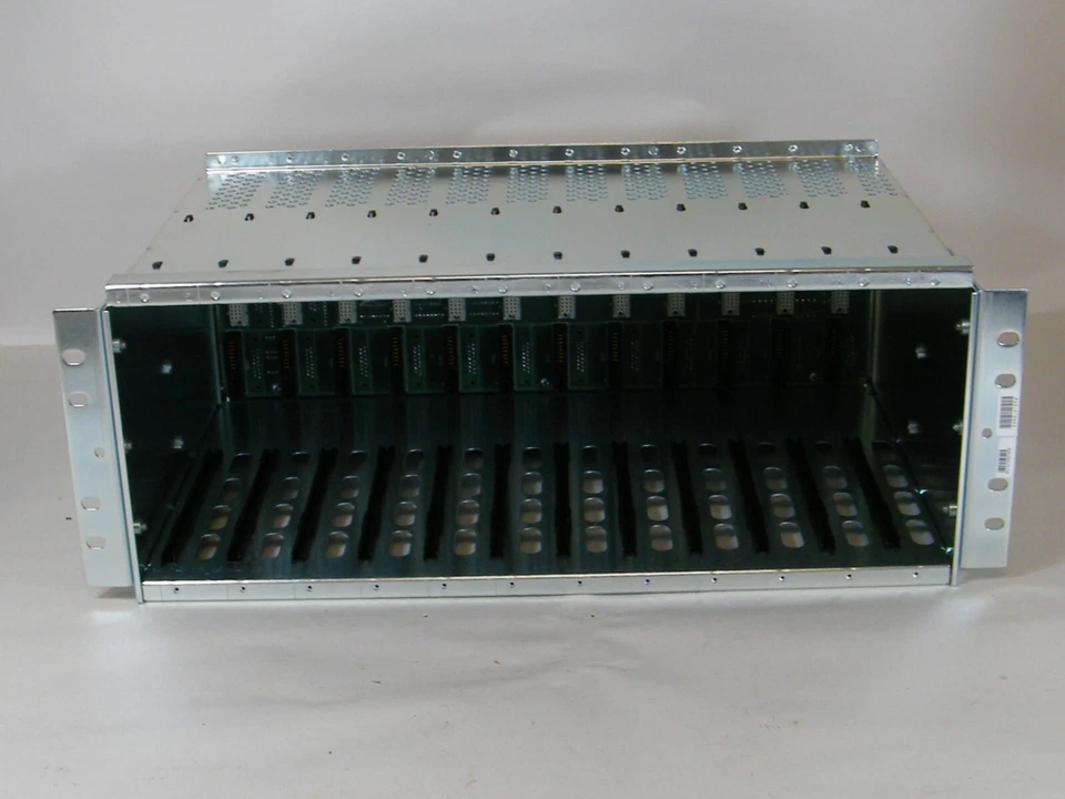 ADC KENTROX UNIVERSAL SHELF 12-SLOT 01-78270001 - Image 4 of 4
