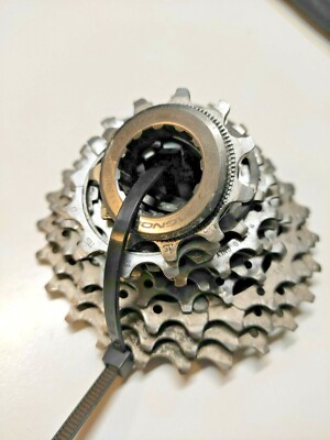 Cassette Campagnolo Record Titanium 10 Vitesses - 11-25T, Faible Kilométrage, Occasion Excellente