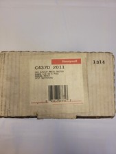NEW Honeywell C437D 2011 Gas A/G/LP Pressure Limit Switch SPST  1/2 TO 5 PSGI
