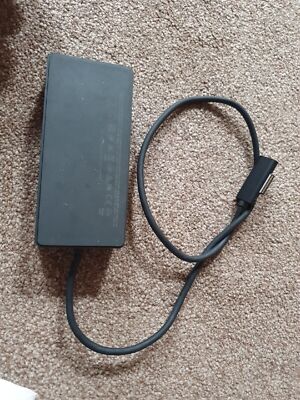 Microsoft Surface Dockingstation 1661 OHNE Netzteil dabei
