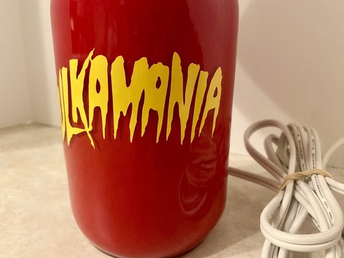 SELTENE Hulkamania Hulk Hogan WWE WWF Wrestling rot/gelb Einmaurerglas Tischlampe - Bild 6 von 13