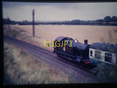 16007 35mm Slide Steam Locomotive BR British Railways 5224 BETWEEN THE FIELDS