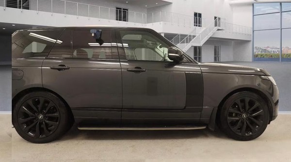 eBay - 2018 Land Rover Range Rover 4.4...