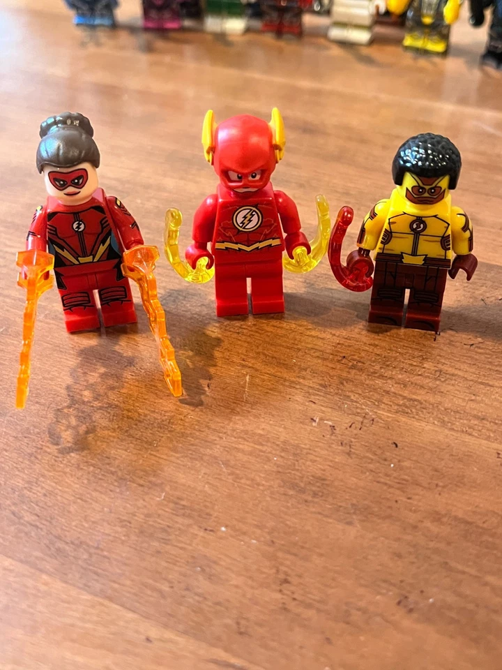 LEGO DC  Speed Force Freeze Pursuit (76098) ***READ DESCRIPTION - Image 3 of 4