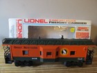 LIONEL 6-6438 FAMOUS AMERICAN RR GREAT NORTHERN ILLUMINATED BAY WINDOW CABOOSE — photo 1