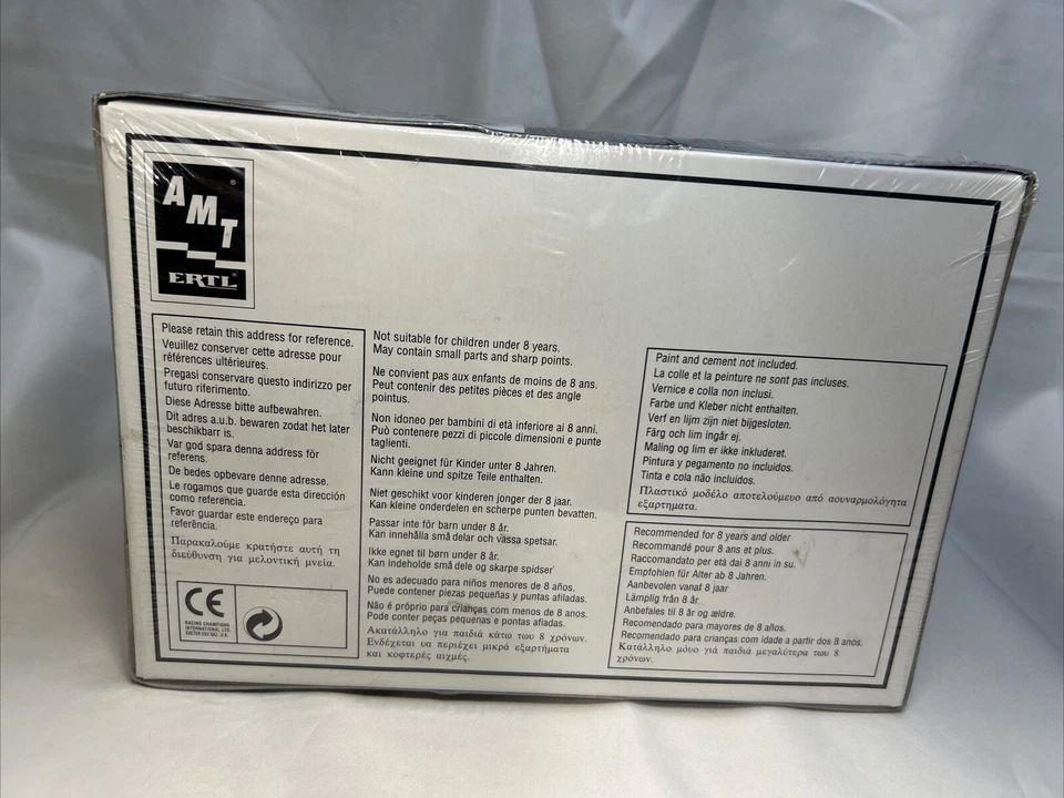 #6 Pfizer Taurus AMT 1:25th scale Ford Taurus model kit NRFB SEALED PERFECT - Image 2 of 4