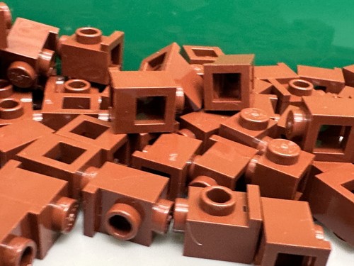 LEGO Brick 1x1 With Headlight 4070 From Cafe Corner 10182, Titanic, 25 Pieces - Picture 2 of 10